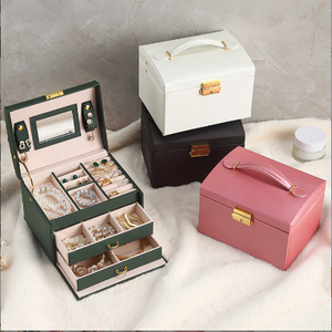 Étui en cuir blanc de haute qualité pour bijoux et organisateur de luxe verrouillable, boîte de présentation de bijoux, boîte à bagues - Product Image 2