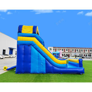 Toboggan gonflable double voie Sunny avec entrée jaune vif et piste de glisse bleue pour des fêtes en plein air et des moments d'excitation au parc de jeux - Product Image 4