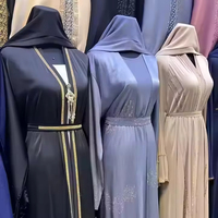 Nouvelle Abaya Noire Traditionnelle Islamique de Dubaï 2026 pour Femmes – Magnifique Vêtement du Golfe d'Arabie Saoudite, Accessoires Musulmans