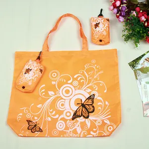 Nueva bolsa de compras plegable de mano de nailon creativo con flor de amor de mariposa de suministro de fabricantes