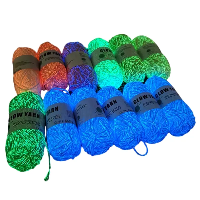 2023 New Functional Hand Knitting Light Up At Night Yarn 2 mm Cotton Chunky Yarn Glow In The Dark Cotton Rope