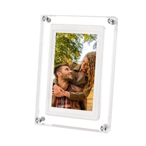 Acrylic 5 <span class=keywords><strong>inch</strong></span> Khung ảnh kỹ thuật số, khung ảnh video với Auto-Rotate, 4GB Bộ nhớ và được xây dựng trong 1500 mAh pin - Product Image 1
