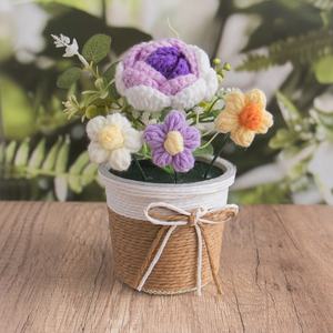 Mini-pots en crochet faits à la main, <span class=keywords><strong>fleurs</strong></span> artificielles tricotées pour la décoration de bureau, cadeau pour la fête des enseignants - Product Image 5