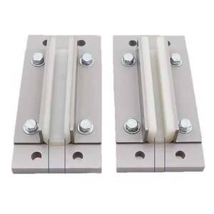 Doublure de patin de guidage d'ascenseur de chantier moderne DX4A, type coulissant à contrepoids, en UHMW-PE et acier, longueur 140*10/16mm - Product Image 1