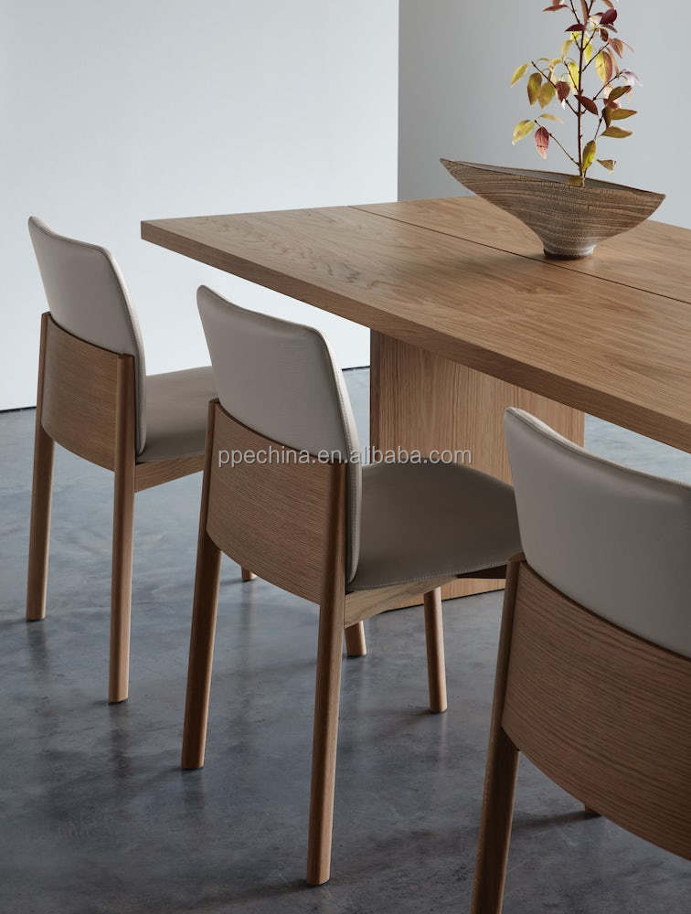 Wholesale Chair Dining Room Wooden Fabric Leather Customized Luxury Traditional Chair Living Room Chair For Home