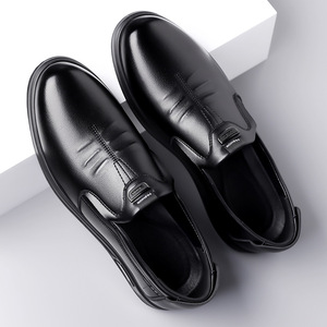 Mocassins d'affaires pour hommes en cuir véritable, semelle extérieure en caoutchouc antidérapante, élégants, pour le bureau, les mariages, imperméables et confortables - Product Image 2