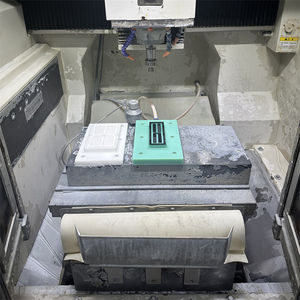 Venta al por mayor de alta sensibilidad óptica láser cristal zafiro lente zafiro hojas de vidrio - Product Image 3