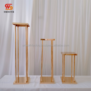 Support à fleurs rectangulaire de luxe en acier inoxydable doré, support d'exposition de haute qualité, support à fleurs pour décoration d'événements, élégant et lisse - Product Image 3