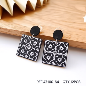 Orecchini pendenti dipinti con disegno floreale quadrato bianco e nero, gioielli alla moda, 12 pezzi - Product Image 3