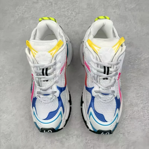 รองเท้าผ้าใบผู้ชายคุณภาพสูง ดีไซน์หรูหรา สไตล์ลำลอง เดินสบาย หนังแก้วผสมผ้าตาข่าย - Product Image 3