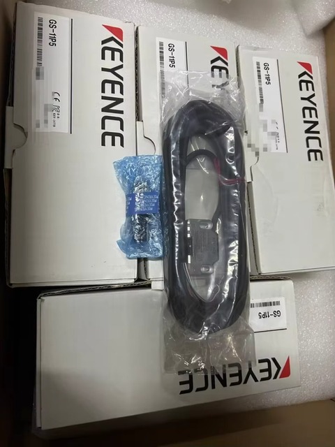 1PC Brand New KEYENCE GS-11P5