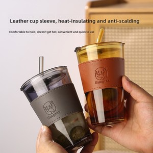 แก้วน้ำ/กาแฟสองชั้นขนาดใหญ่ พร้อมหลอดดูด ฝาปิด และปลอกหนังหุ้มแก้ว - Product Image 3