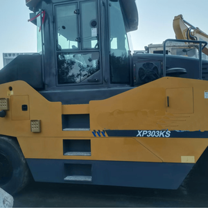 Rouleau compresseur routier de 8 tonnes, modèle XS263J, livraison directe du Shandong, avec pneus, équipe d'ingénierie, moteur étanche inclus. Pompe à roulement - Product Image 3