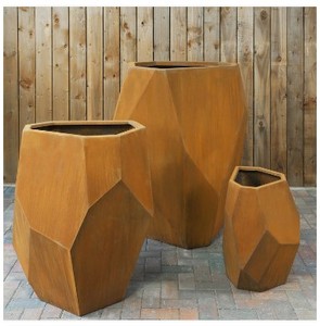 Sculptures ornementales personnalisées en acier corten, pots et jardinières à fleurs - Product Image 6