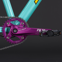 Vélo VTT 29 Pouces à 21 Vitesses en Gros, Fourche à Suspension en Aluminium, Système de Frein à Disque en Alliage d'Acier et d'Aluminium avec Pédales Standard