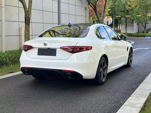 <span class=keywords><strong>Alfa</strong></span> <span class=keywords><strong>Romeo</strong></span> Giulia 2.0T 200CV del 2017 Usata, Guida a Sinistra, Euro VI, Importazione Italia, Automatica, 5 Posti, Berlina Premium, Auto a Benzina Usata - Product Image 5