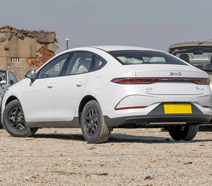 Qin Plus 2025 Edición Conducción Inteligente DM-I, Vehículo con Autonomía NEDC de 700 km, Motor de 100-150 kW, Torque de 200-300 Nm, Batería de 30 kWh, Tecnología Eléctrica de Vanguardia - Product Image 3