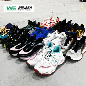 중국 중고 신발 공장 도매 하이 퀄리티 편안한 어린이 신발 초 손 학생 운동화 Zapatillas Usadas - Product Image 1