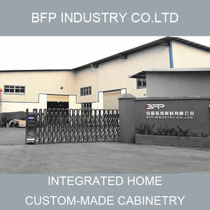 לבן מטבח ארון סגנון מותאם אישית עיצוב מוצק עץ שני טון צבע אירופאי שייקר מטבח ארון עם מפעל מחיר - Product Image 2