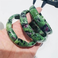 Großhandel: Wunderschönes Rubin-Zoisit-Doppelbohr-Armband, grün & rot poliert, DIY, Größe 14-20mm