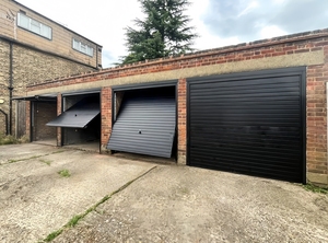 <span class=keywords><strong>Porte</strong></span> de <span class=keywords><strong>garage</strong></span> <span class=keywords><strong>motorisée</strong></span> automatique à ouverture par le haut, style auvent, avec télécommande intelligente et capteurs - Product Image 4