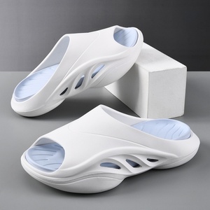 Chaussons personnalisés pour hommes, légers, en EVA, antidérapants, à bout ouvert, pour l'été, la plage, imprimés, à semelle souple, plateforme, design - Product Image 4