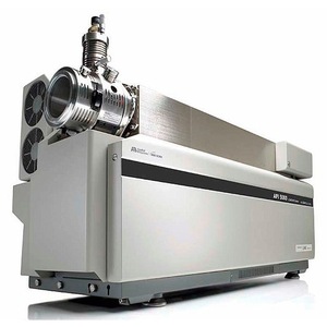 Spectromètre de masse par chromatographie liquide AbSciex Api 5000, analyseur quadrupolaire d'ionisation par électrospray - Product Image 1