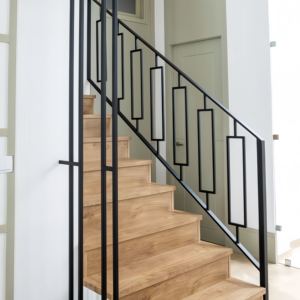 ราวบันไดเหล็กแบบโมเดิร์นสำหรับภายในอาคาร ยี่ห้อถันหลง - Product Image 6