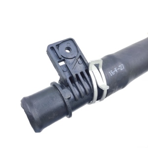 Tuyau en caoutchouc de liquide de refroidissement 17127596835 personnalisé en usine F20/F30/F35 avec services de coupe et de traitement de soudage - Product Image 5