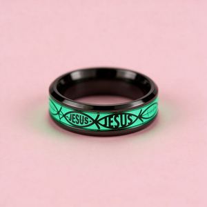 Cincin Pasangan Stainless Steel Detak Jantung Bercahaya ECG Sederhana Fashion Perhiasan Fluoresen untuk Wanita dan Pria - Product Image 1