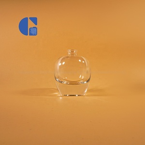 Flacon de parfum miniature en verre de 30 ml inspiré des galets, forme organique symétrique, flacons de parfum à fond épais, emballage de parfum haut de gamme - Product Image 4