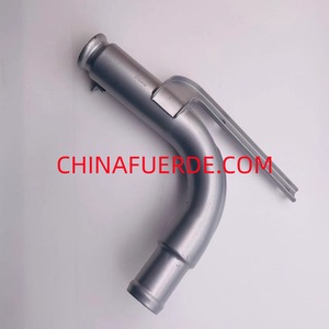 Manguera de Refrigerante Suzuki 17550-61J00-000 SQ-21071 para Reemplazo y Reparación de Tuberías de Agua del Vehículo - Product Image 1