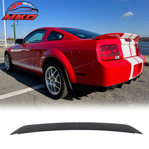 เหมาะสำหรับฟอร์ด มัสแตง ปี 2005-2009 สปอยเลอร์ท้ายรถแบบโรงงาน OEM สีดำเงา - Product Image 1