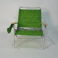 Vente en gros de chaises de plage pliables légères avec porte-gobelet-Chaises de camping pour pique-nique pour accoudoir extérieur en bois