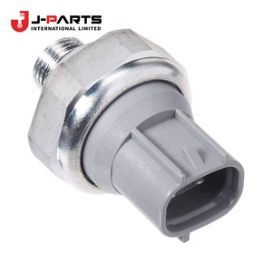 สวิตช์ควบคุมแรงดันไฟฟ้าหมายเลข 1 สำหรับรถยนต์โตโยต้า ไฮเอซ LH103 ปี 1993-1998 รุ่น 88645-26010 - Product Image 4