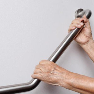 Support de sécurité moderne en forme de V Support mural pour personnes âgées <span class=keywords><strong>Barre</strong></span> <span class=keywords><strong>d</strong></span>'<span class=keywords><strong>appui</strong></span> antidérapante en acier inoxydable pour salle de bain - Product Image 5