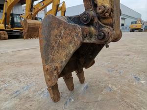 Excavatrice Caterpillar CAT 302 de 2 tonnes, 90% neuve, d'origine, avec certifications EPA et CE, utilisée dans l'agriculture, à bas prix - Product Image 5