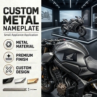 Plaque signalétique en aluminium pour moto avec design sérigraphié et gaufré résistant aux UV pour ordinateur et téléphone portable