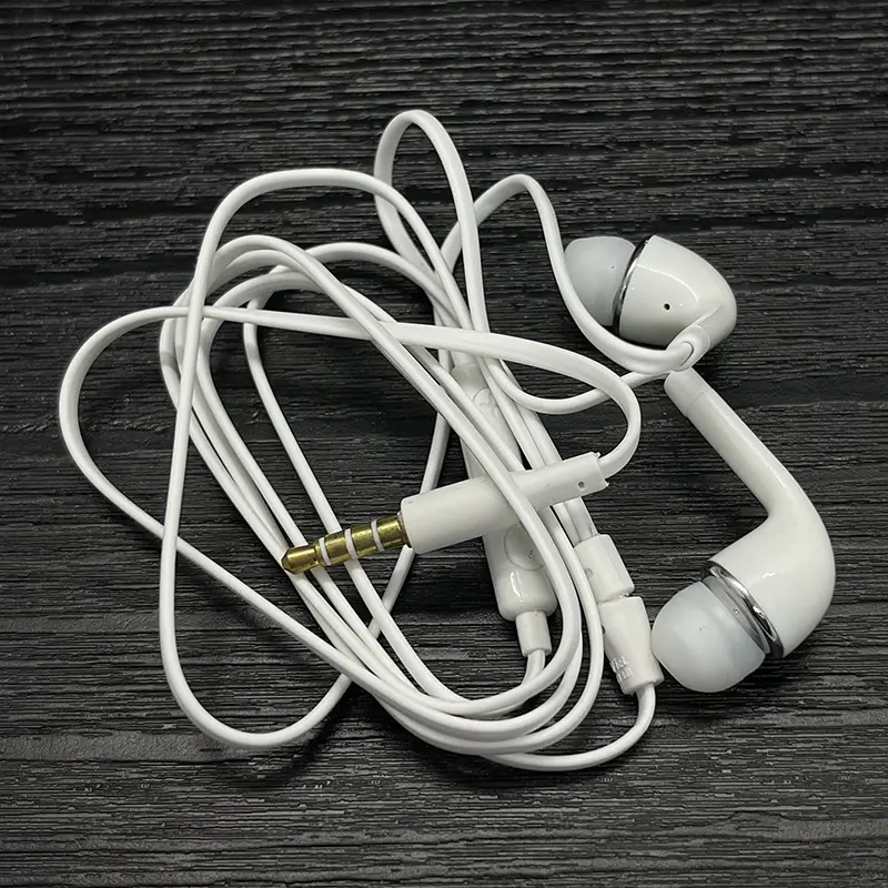 2023 Hot Sales Original Earphones Wired 3.5mm In-ear with Microphone For Samsung S4 Earphone