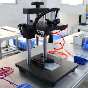 Machine manuelle de sertissage de bouteilles en verre de parfum Capsuleuse et presse <span class=keywords><strong>à</strong></span> collier Emballage Pulvérisateur aérosol Sertisseuse Équipement de pressage de capsulage - Product Image 3