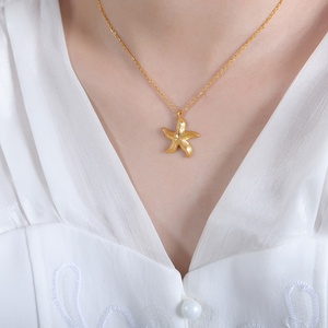 Collar Minimalista con Colgante de Estrella de Mar en Acero Inoxidable Chapado en Oro de 18K para Mujer, Estilo Romántico, Joyería Resistente al Deslustre - Product Image 5