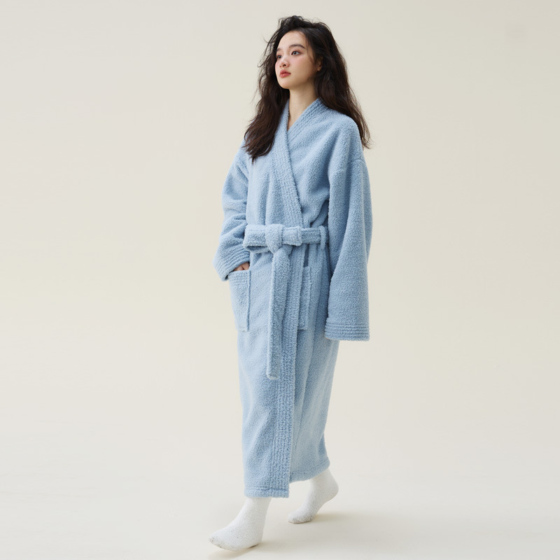 Peignoir femme en velours de riz bleu ciel