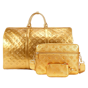 Set di Borse Unisex in Pelle PU Trapuntata con Motivo Dorato in Rilievo, Borsa <span class=keywords><strong>a</strong></span> Tracolla e Zaino con Astuccio per Viaggi e Uso Quotidiano - Product Image 3
