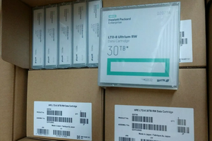 HPE LTO 8 Ultrium 30TB RW Pack de bibliothèque de bandes personnalisées avec étiquettes, 20 cartouches de données avec boîtiers Q2078AL - Product Image 3