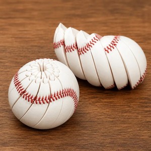 Pelota Antiestrés de Béisbol con Forma de Pelota de PU Suave, Juguete Sensorial de Rebote Lento con Temática Deportiva para Aliviar la Ansiedad - Product Image 1