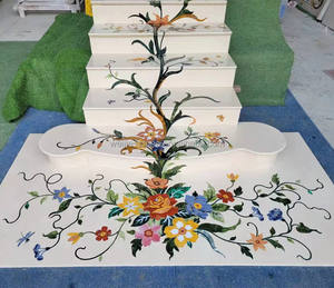 Escalera Personalizada <span class=keywords><strong>de</strong></span> Mármol Crema Marfil con Escalones <span class=keywords><strong>de</strong></span> Mármol Beige, Escalera con Diseño Floral - Product Image 2