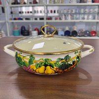 Casserole en fonte émaillée céramique classique pour la cuisson à la vapeur, les ragoûts et les soupes, avec couvercle en verre, pour cuisinière à induction, usage domestique, hôtelier et en restaurant