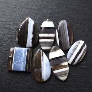 MAHNJA GEMS, Ópalo Azul Natural, Cuarzo, Gema Suelta en Cabujón, Venta al por Mayor, Cuarzo Azul Pulido para Joyería - Product Image 2