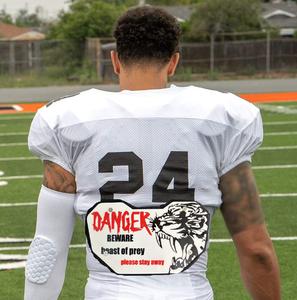 फुटबॉल खिलाड़ियों के लिए पीबीटी बैक प्लेट पीछे की प्लेट रियर रक्षक के साथ कस्टम रग्बी और अमेरिकी फुटबॉल कंधे पैड - Product Image 3