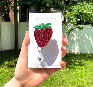 Portabadge a Forma di Fragola con Glitter, Portabadge per Dietologo a Tema Frutta, Portabadge per Infermiera a Forma di Fragola, Porta ID per Infermiera, Regalo per Infermiera - Product Image 2